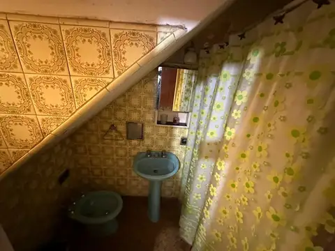 Excelente y amplia casa en Glew