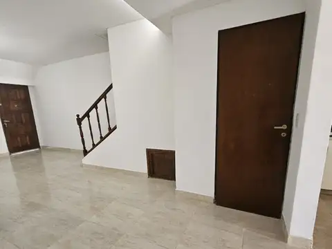 Casa en Alquiler de 3 dormitorios