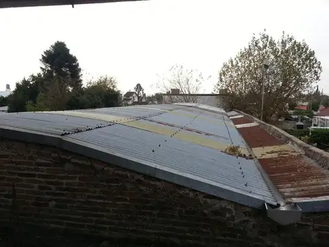 Galpon en Venta en Adrogue, USD 220.000