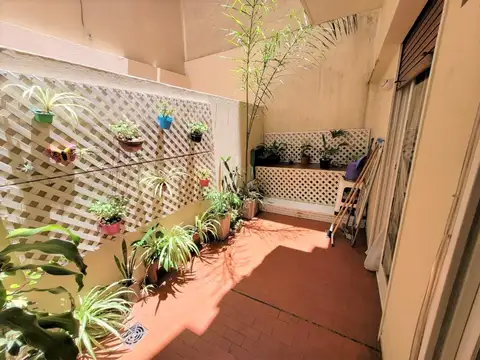 VENTA 2 AMBIENTES REFORMADO BAJAS EXPENSAS, ALMAGRO