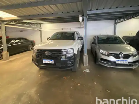 Venta Cochera  En Lourdes