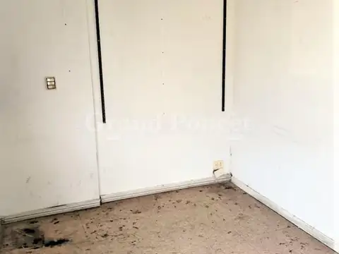 Block de 4 Oficinas a Reciclar