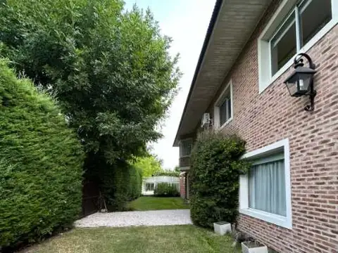 Casa en Venta en Village Del Parque, USD 290.000