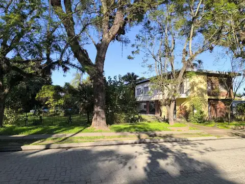 Casa en Alquiler en Yerba Buena, USD 1.300