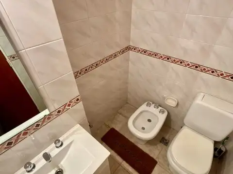 Departamento en Alquiler con 1 cocheras