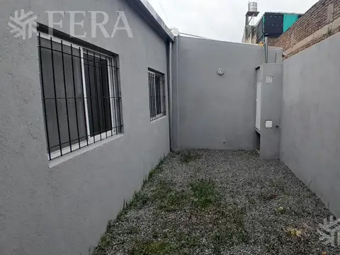 Depto Tipo Casa en Alquiler de 3 ambientes