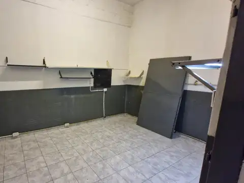 ALQUILER LOCAL COMERCIAL CHACARITA MUY BUENA UBIC