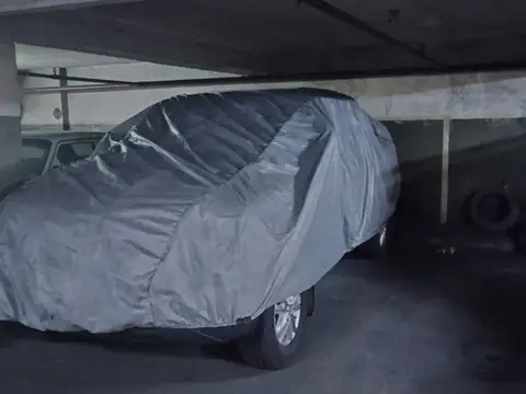 Cochera en Venta Cubierta