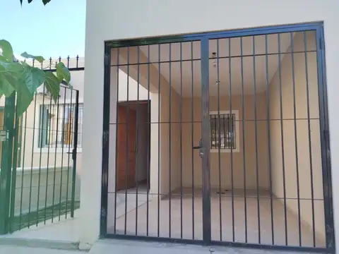 Rio Salado Manzana J Casa 100