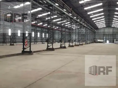 Venta Galpón en Parque Industrial y Tecnológico de Quilmes