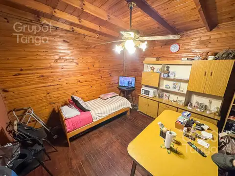 Depto Tipo Casa en Venta al Este