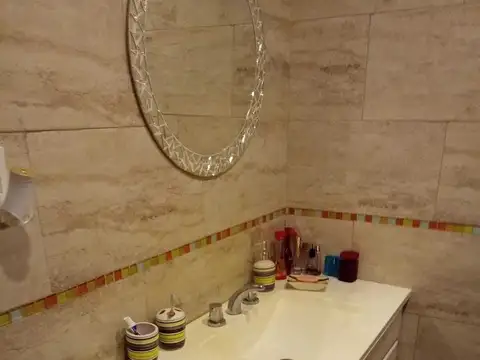 Casa 3 ambientes con 2 baños