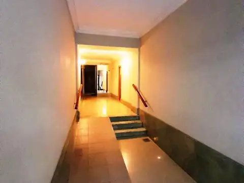 Combate De Los Pozos 700, Piso 6º