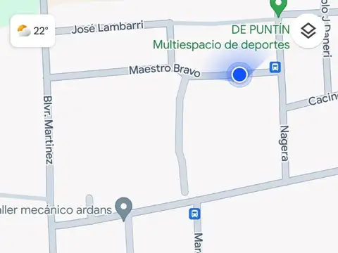 Venta de Lote  en Gualeguaychú 10 x 23 . Con pavimento.