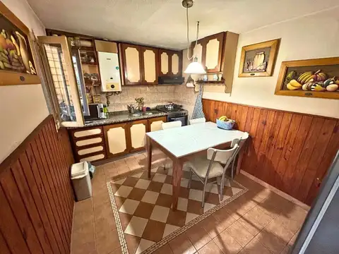 Depto Tipo Casa en Venta de 4 ambientes