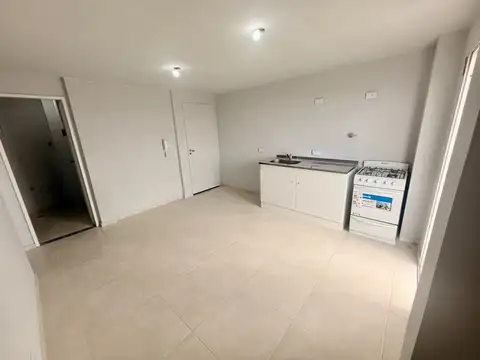 Venta Departamento 2 dos ambientes ciudadela financiación en pesos pozo