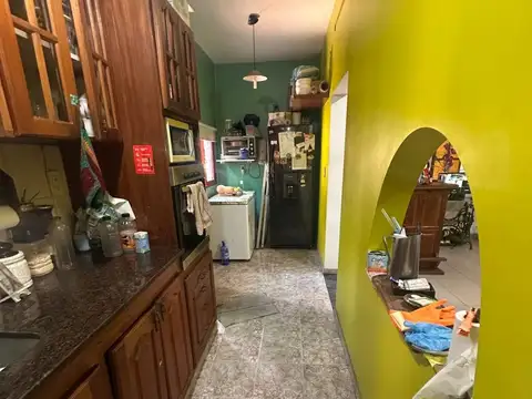 VENTA CHALET DE 5 AMB + 6 DEPTO DE 2 AMB EN BLOCK