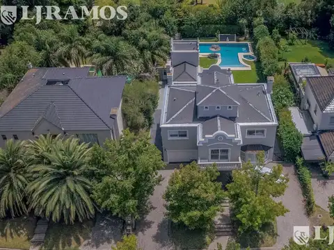 Casa en Venta de 5 dormitorios