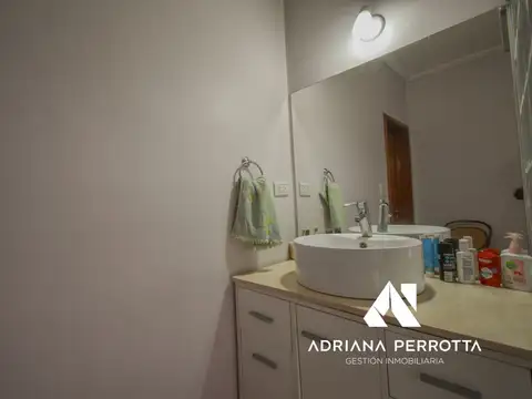 Local - Venta - Argentina, Almirante Brown - Av. Hipolito YRIGOYEN 14883