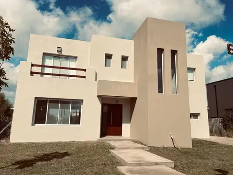 Barrio San Gabriel 100 4500