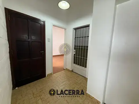 Depto Tipo Casa en Alquiler de 2 dormitorios
