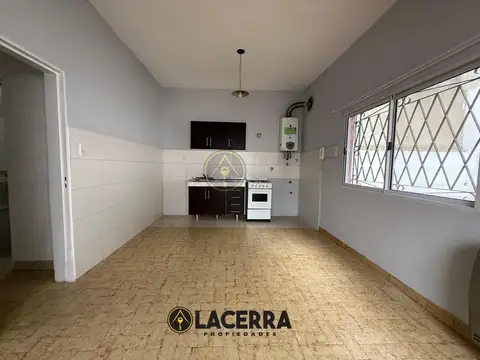 Depto Tipo Casa 3 ambientes con 1 baño