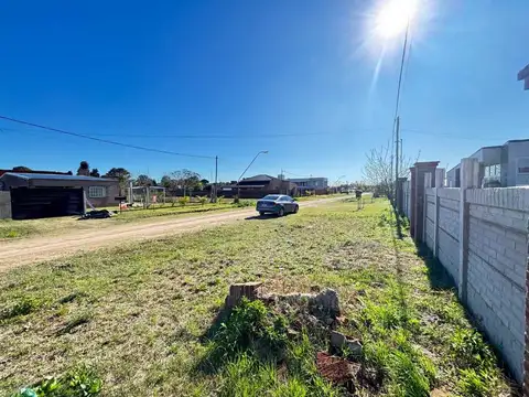 Terreno en Venta en Arroyo Leyes, USD 27.000