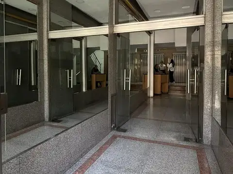 Corrientes al 600. 02.