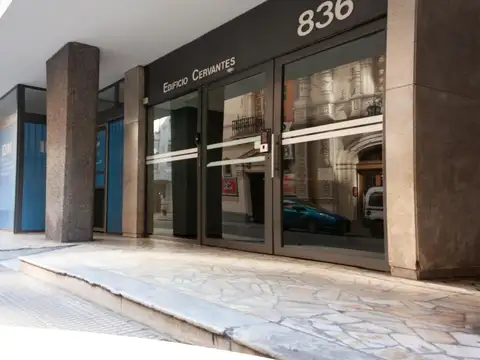 Oficina 4 ambientes con 1 baño