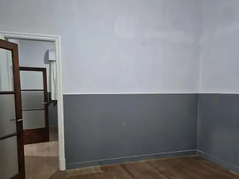 Depto Tipo Casa en Venta en Moron, USD 99.000