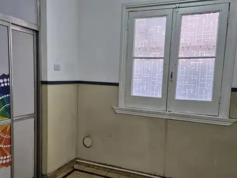 Depto Tipo Casa 4 ambientes con 1 baño