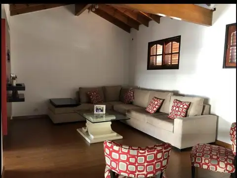 Casa en Venta en Villa Ballester, USD 260.000