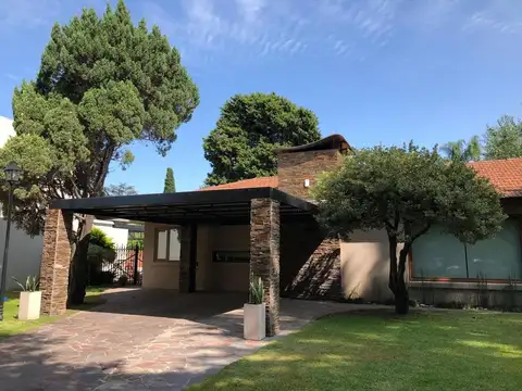 Casa en Venta en Adrogue, USD 650.000