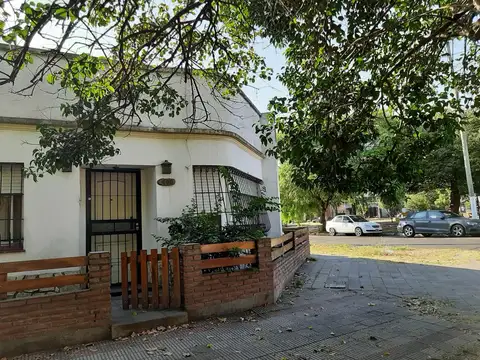 Casa en Venta en Moron Sur, USD 140.000