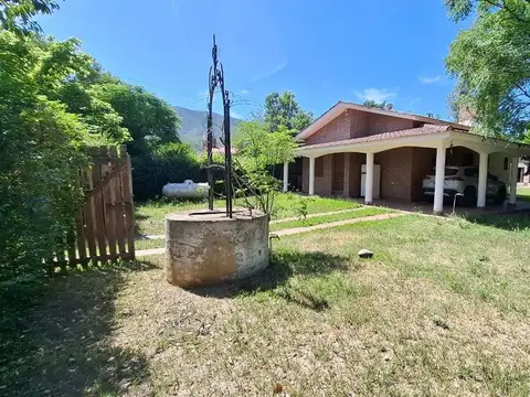 Casa 4 ambientes con 3 baños