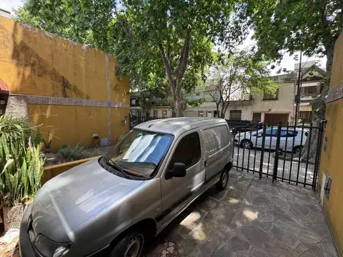 Casa en Venta en Villa del Parque, USD 220.000