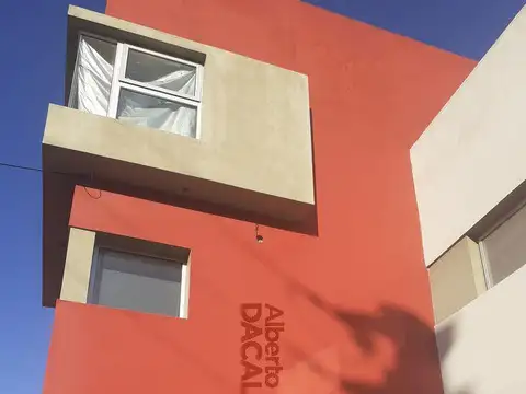 Casa en Venta en Manuel B Gonnet, USD 195.000