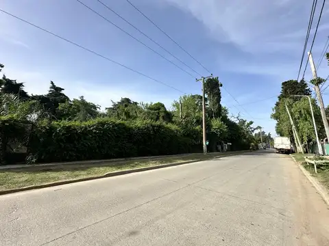 Terreno en Venta 8  mts Fondo