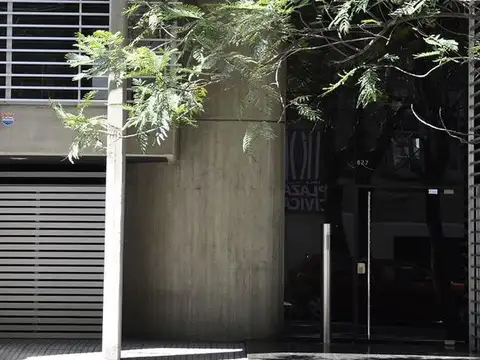 oficina - cochera - baulera -zona comercial