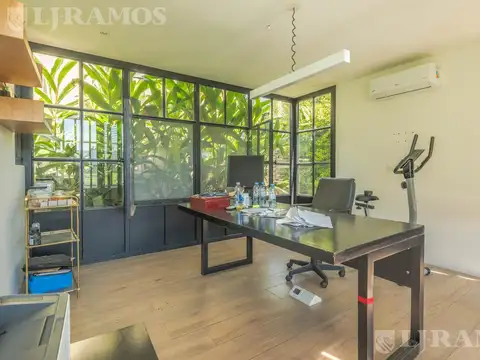 Casa en Alquiler en Villanueva, USD 3.500