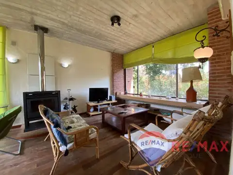 Colibri entre Sauce y Quebracho 100