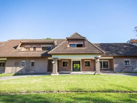 Casa en Venta en Olivos Golf Club, USD 550.000