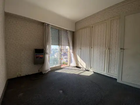 VENTA DEPARTAMENTO 3 AMBIENTES CON COCHERA - SAN ISIDRO CENTRO