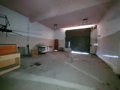 Local en Alquiler en Jose Clemente Paz, $ 350.000