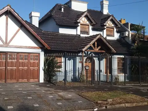 Casa - Venta - Argentina, La Matanza - PIZARRO 332