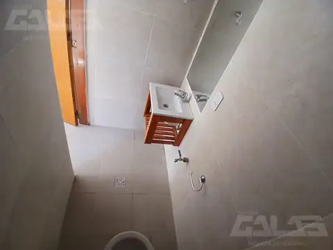 Local en Alquiler en Libertad, $ 500.000