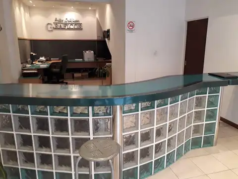 Oficinas 150m2 opción gran galpón - Florida