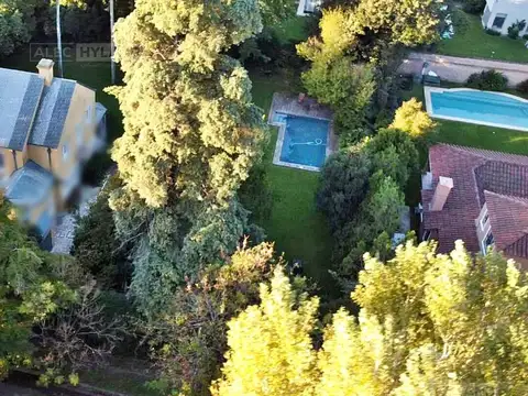 Terreno en Venta 20  mts Frente