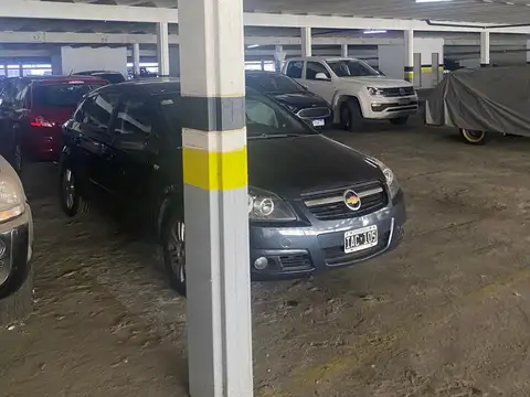 Venta de cocheras en el centro – Rioja 1847