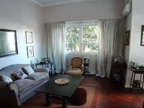 Salta 900 Constitución 3amb $130.000. Apto cred